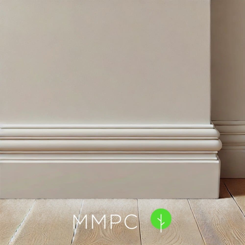Diatomaceous earth on baseboard
